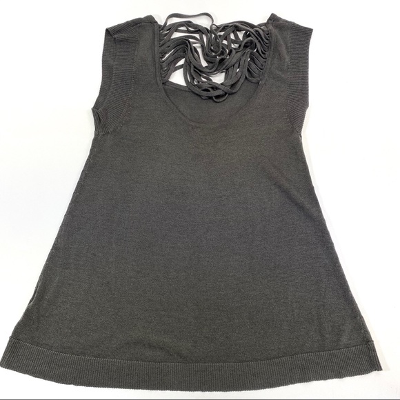 Line & Dot Revolve Strappy Back Gray Sleeveless Sweater Small - Picture 7 of 7